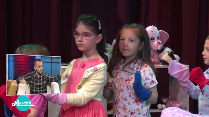 Mesditë - Spektatoret si pjesë e shfaqjes "Së prapthi" - 10 Maj 2017 - Lifestyle - Vizion Plus