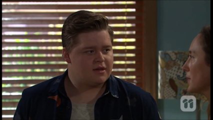 [Neighbours] 7621 Mark & Callum & Sonya Scene