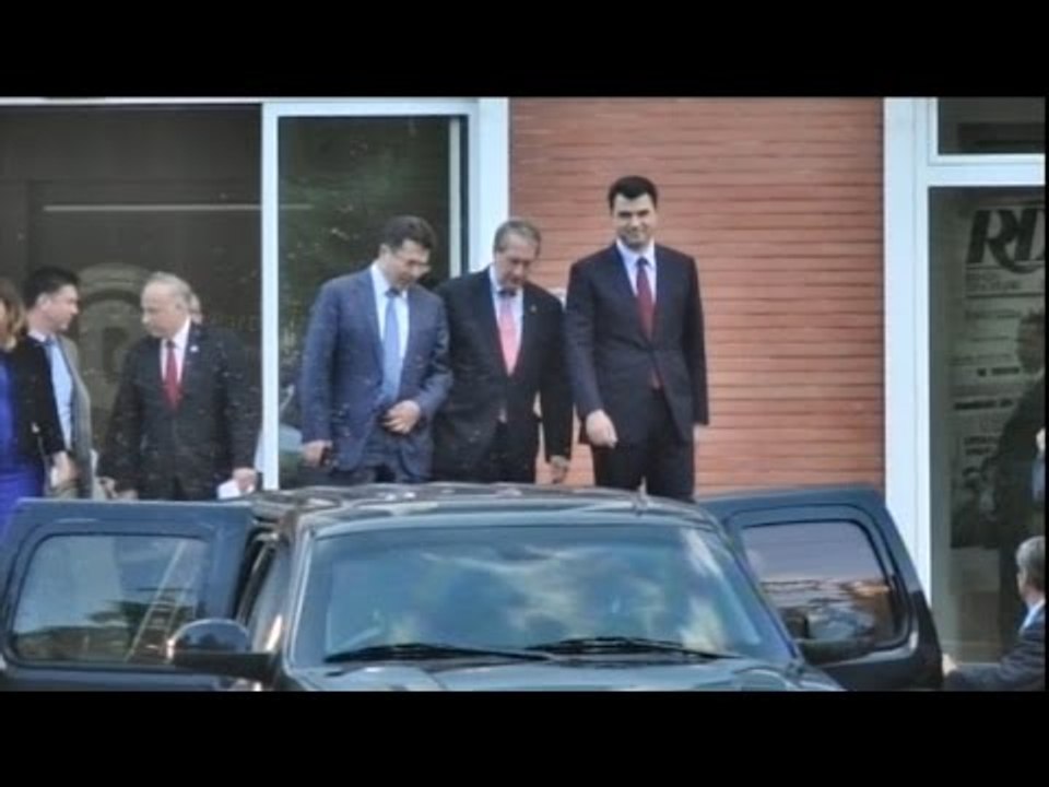 Report TV - Kongresmenët e SHBA, takim 90 minuta me Bashën