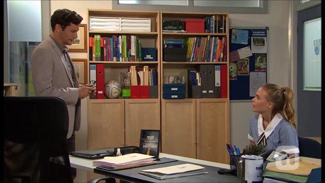 [Neighbours] 7621 Finn & Xanthe Scene