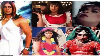 BONEY KAPOOR WITH DAUGHTER KHUSHI AND JAHNVI ATTEND MOM SCREENING