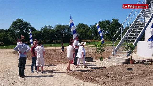 Scaër (29). Neuf nouvelles éoliennes branchées