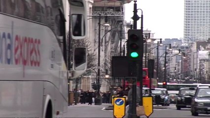 I diplomuari kapet me drogë - Top Channel Albania - News - Lajme