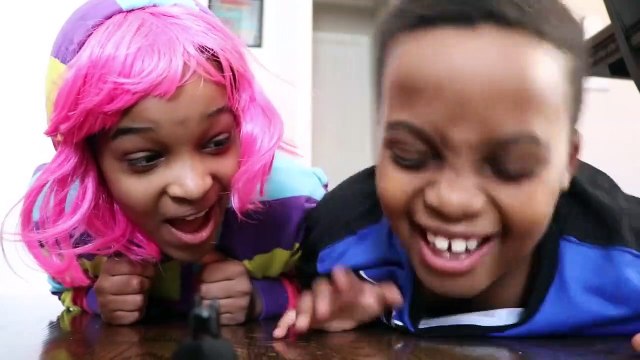 Lego Batman Joker ATTACKS Bad Baby Shiloh and Shasha - Onyx Kids-TYex57kKrqA