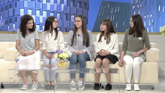 Rudina - Pesë vajza krijojnë aplikacion për shkollimin e fëmijëve të ngujuar! (17 maj 2017)