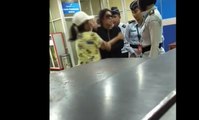 Tak Mau Lepas Jam, Perempuan Ini Tampar Petugas Bandara
