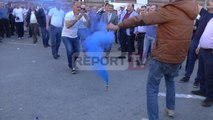 Report TV - Protestuesit e PD tymuese drejt Kryeministrisë: O Lulzim o hero