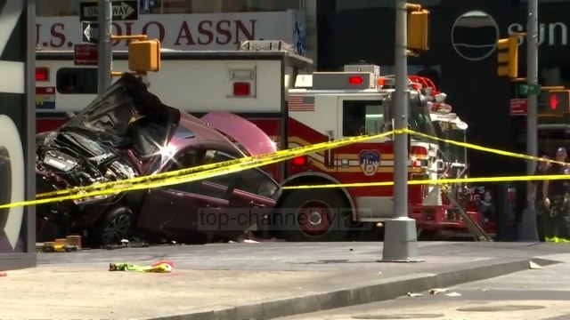 Nju Jork, marinsi përplas makinën në turmë - Top Channel Albania - News - Lajme