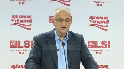 Télécharger la video: Vasili: Objektivi i vetëm i LSI - Top Channel Albania - News - Lajme