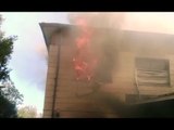 Tivoli (RM) - Incendio distrugge centro di accoglienza per migranti (06.07.17)