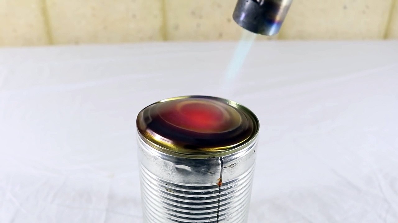 How To Open a Can Without a Can Opener