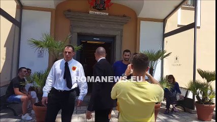 Gonalons lascia Villa Stuart dopo le visite mediche