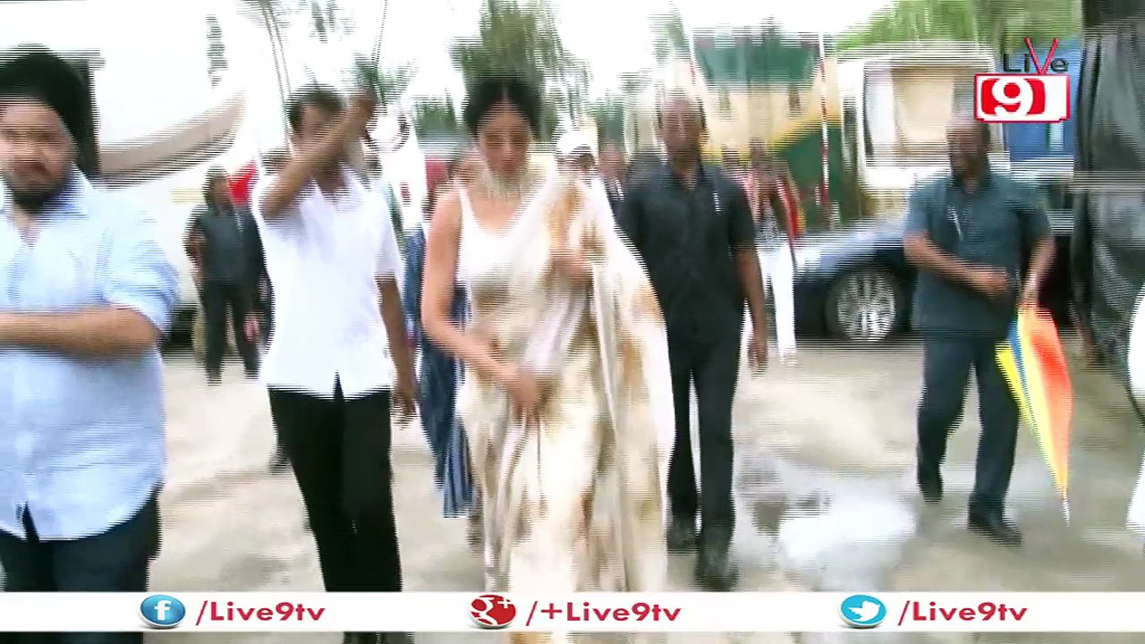 SRIDEVI PROMOTE HER NEW RELEASE 'MOM' AT SA RE GA MA TV Show.