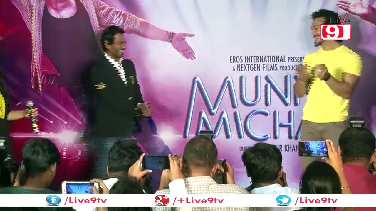 Nawazuddin Siddiqui can dance and we thank Tiger Shroff for