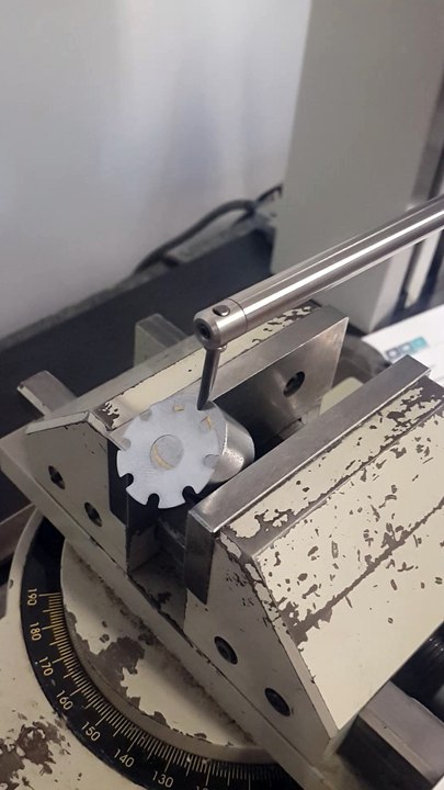 Edge Radius Measurement Method