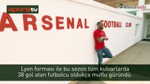Lacazette yeni formasını giydi