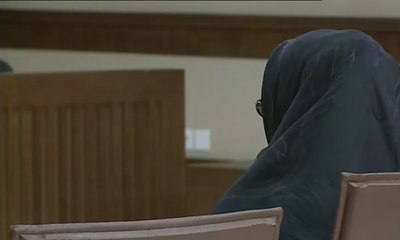 Atut Chosiyah Menangis Minta Maaf di Sidang Pleidoi