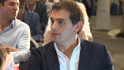 Cs anuncia que los mileuristas no pagarán IRPF