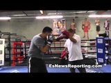 Brandon Rios Gets Ready For Pacquiao Landing Bombs on Mitts - EsNews Boxing