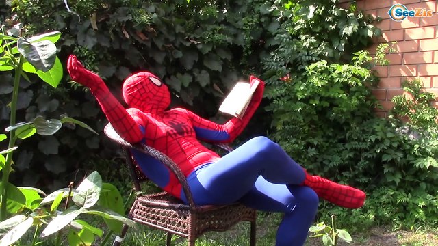 SCARY GHOST PRANK Spiderman vs Joker and Elsa Black Spiderman Pink Spidergirl Superheroes Real :))