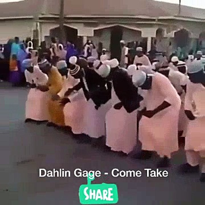 Omuz Dansı