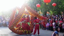 À voiture Chinois ré danse gratuit attraction de dragon danse du lion dragon |