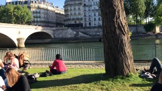 Join Me for a Bike Ride on Paris’ Riverside Promenades