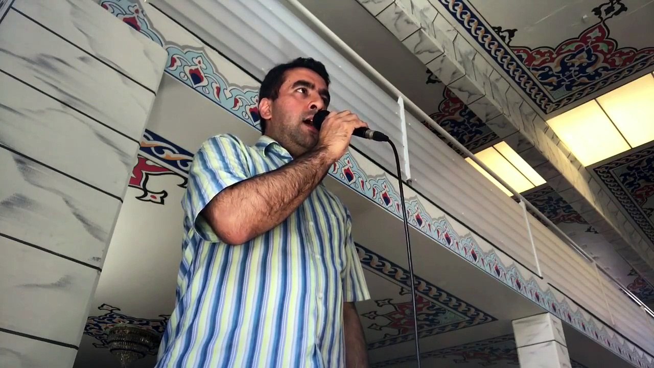 Bu sesi daha önce dinlediniz mi? Hafiz Metin Demirtas. Kamet nedir, nasil okunur, sözleri, kamet getirmek, anlami, okunusu, türkce. Kamet, Nedir ve Nasil Getirilir? Kamet nasil getirilir. Kamet. Harameyn usulü kamet. Bu kamet kalbinizi titretecek.