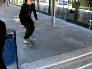 saverio kickflip & trip
