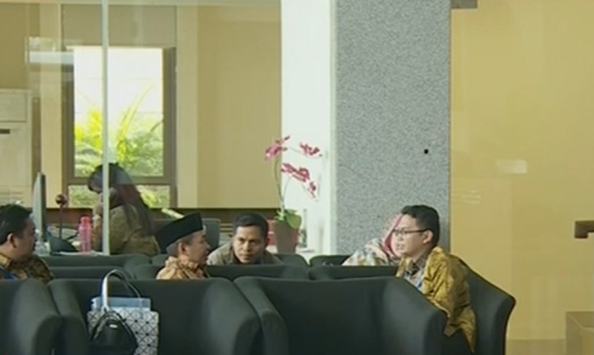 Pemeriksaan Saksi Suap Proyek E-KTP