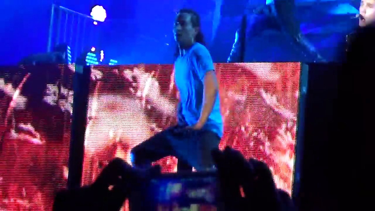 Justin Bieber - One Less Lonely Girl - Rio de Janeiro, Brazil 03 11