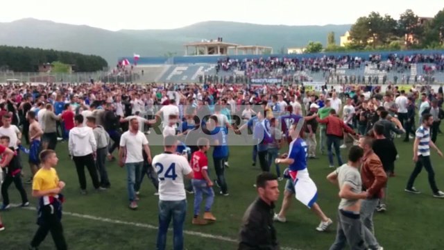 Report Tv - Kukësi kampion për herë të parë Arbitri dënon Skënderbeun