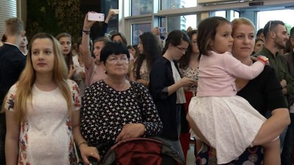 Ora News – Ring bën 2 vjeç, surpriza dhe dhurata për vizitorët