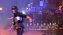 Batalla campal entre policía y activistas en Hamburgo
