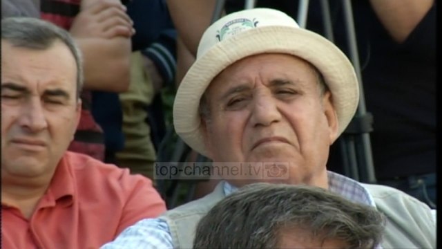 Rama: PS i imponoi PD votimin e vettingut - Top Channel Albania - News - Lajme