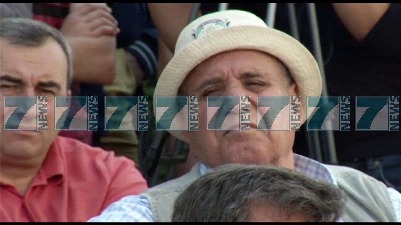 RAMA NE SAUK, "NE BEJME SHTET, PD E SHKATERRON" - News, Lajme - Kanali 10