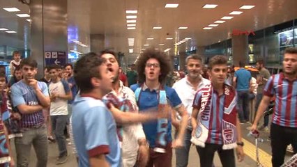 Atatürk Havalimanı'nda 'Kucka' Nöbeti