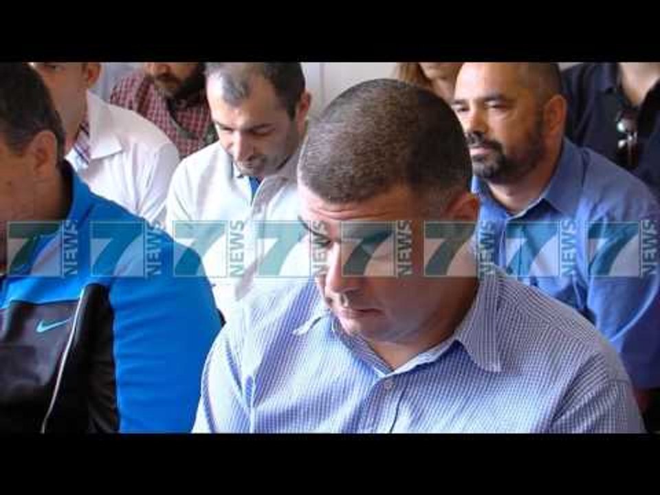 VENDIM QESHARAK PER DHUNUESIT E DEPUTETEVE NE MAQEDONI - News, Lajme - Kanali 8