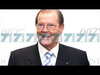 SHUHET ROGER MOORE - News, Lajme - Kanali 11