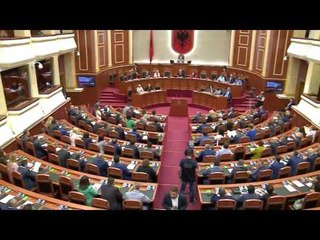 Descargar video: Rama paralajmëron PD-në: Pa vetting, prishet pakti - Top Channel Albania - News - Lajme