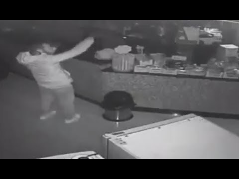 Meta di Sorrento (NA) - Rapina da 70mila euro in un bar, tre arresti (07.07.17)