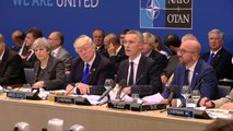 NATO: Luftë terrorit, dialog me Rusinë - Top Channel Albania - News - Lajme