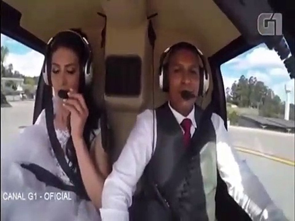 couple in helicopter