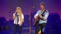 Shakira y Chris Martin unen sus voces en Hamburgo