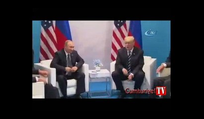 Trump ve Putin ilk kez bir araya geldi