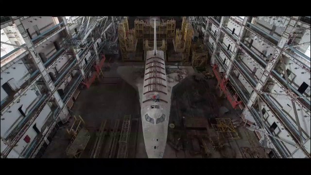 Visite d'un hangar abandonné des navettes spatiales de l'URSS !