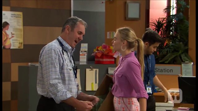 [Neighbours] 7639 Karl & Xanthe & David & Clive Scene