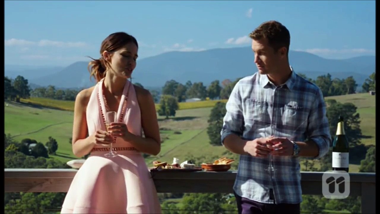 [Neighbours] 7639 Mark & Elly Scene 3