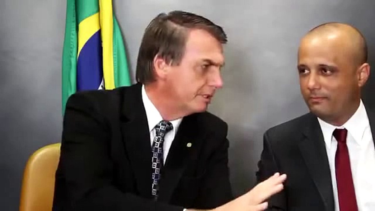 Bolsonaro desmente esquerdista da Jovem Pan