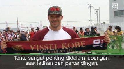 SEPAKBOLA: J League: Podolski Menjanjikan Gol J-League Untuk Vissel Kobe